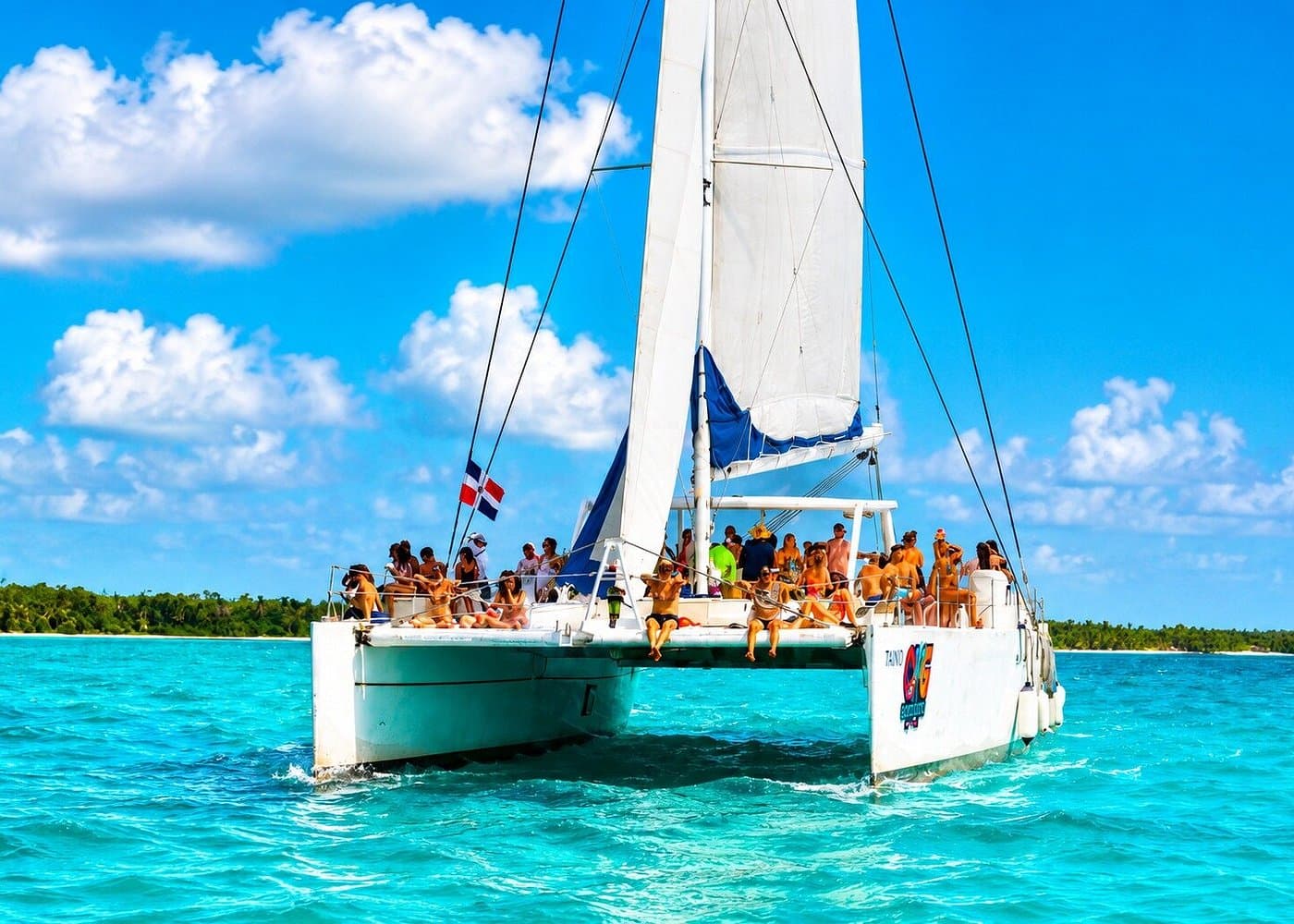 Ceny wycieczek na wyspę Saona z Punta Cana: przewodnik po kosztach - Boat Tour Samana Guide