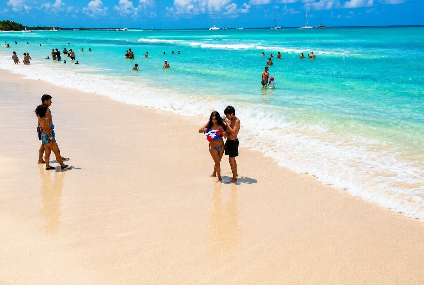 Saona Island Packing List: What to Bring for Your Trip - Boat Tour Samana Guide